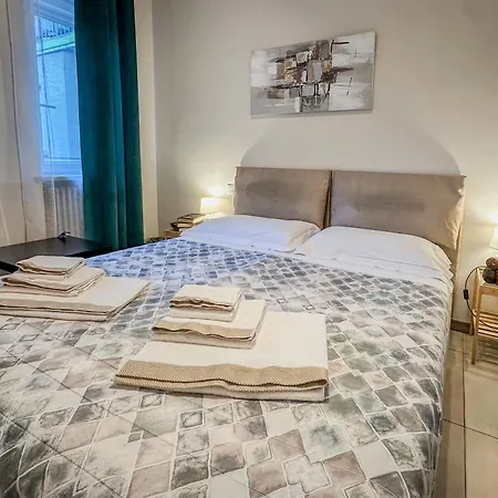 Velvet Suite - Garage Privato - Metro Dante