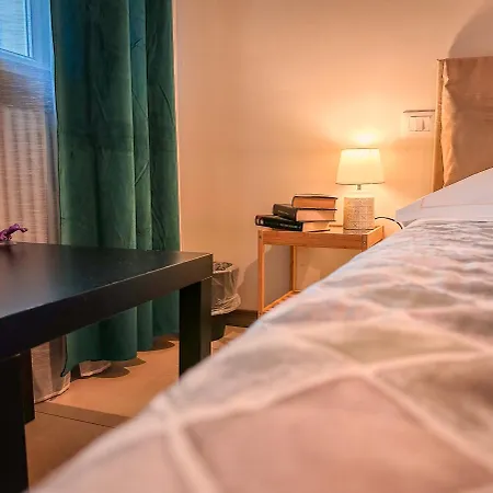 Velvet Suite - Garage Privato - Metro Dante 4* Torino