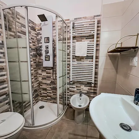 Guest house Velvet Suite - Garage Privato - Metro Dante