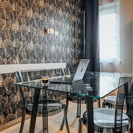 Velvet - Garage Privato - Metro Dante 4*