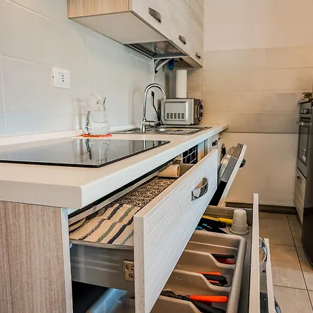 Velvet Suite - Garage Privato - Metro Dante Guest house 4*